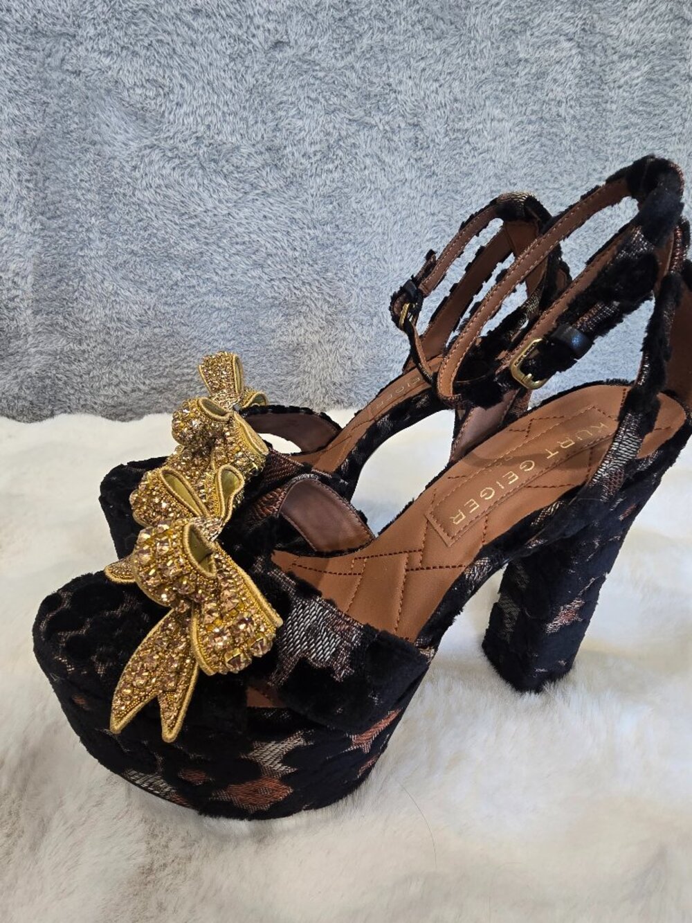 Kurt Geiger London Crystal Embellished Bow Platform Dress Sandals Womens Size 40